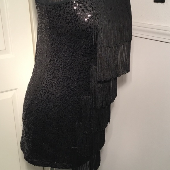 Bebe - Picture 3 of 8